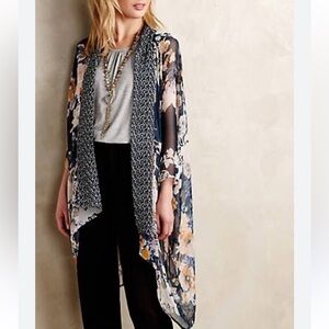 Anthropologie Eloise 100% silk boho mixed floral print Kimono Cardigan